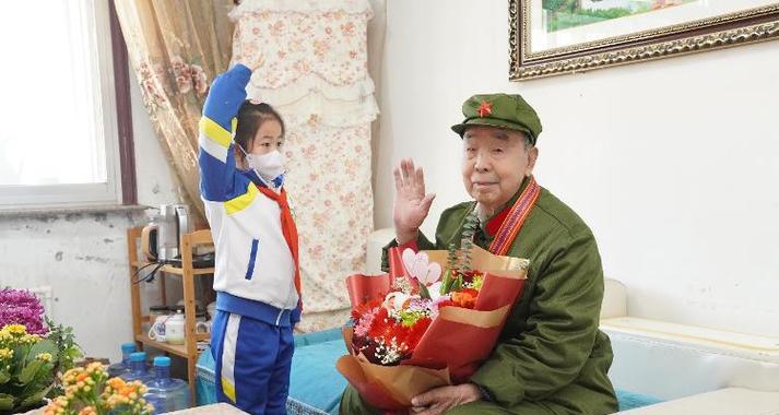 传承战士出装攻略（掌握关键装备，成就战场之王）