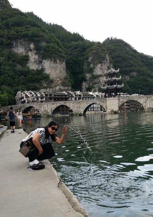 探秘卡利隆王国的攻略宝典（解锁卡利隆王国最强力量，征服游戏世界！）
